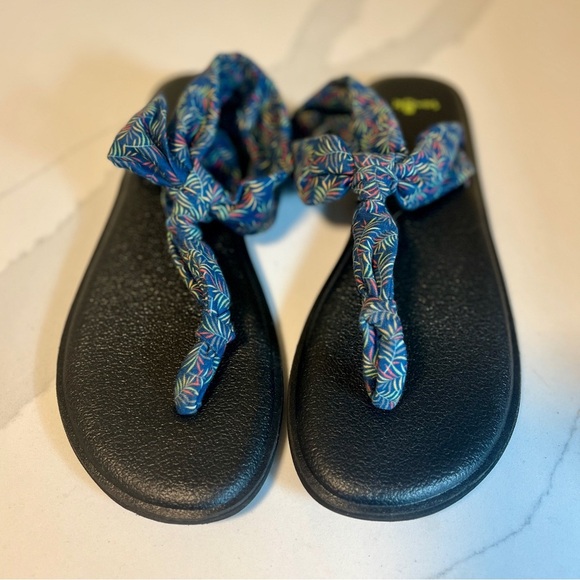 Sanuk Woman’s Yoga Sling Ella Prints Sandals Size 9 NWOT - Picture 2 of 8